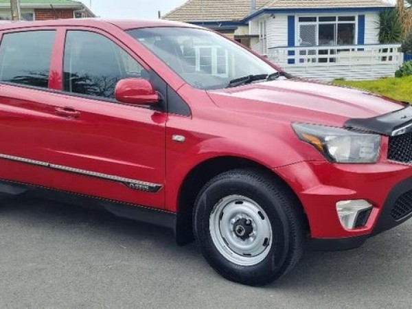 SsangYong Actyon SPORT 4WD 2WD MAN D WORKMATE 2 2015