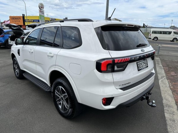 Ford Everest TREND 2.0L AWD 7 SEATER SUV 10AT 2023
