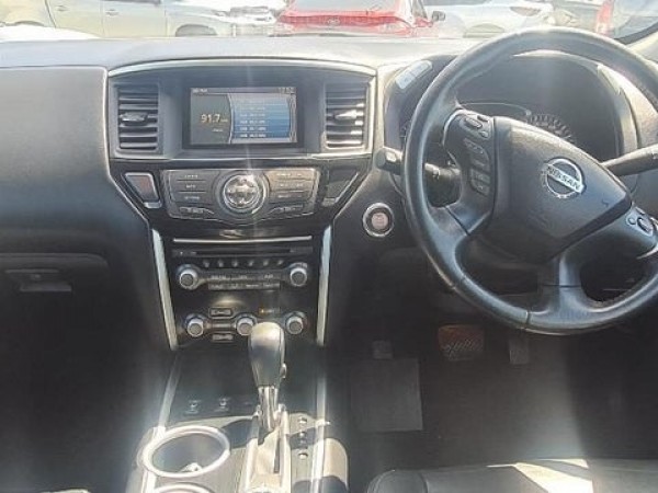 Nissan Pathfinder TI 3.5P4WD6CVT/SW5D7 2014