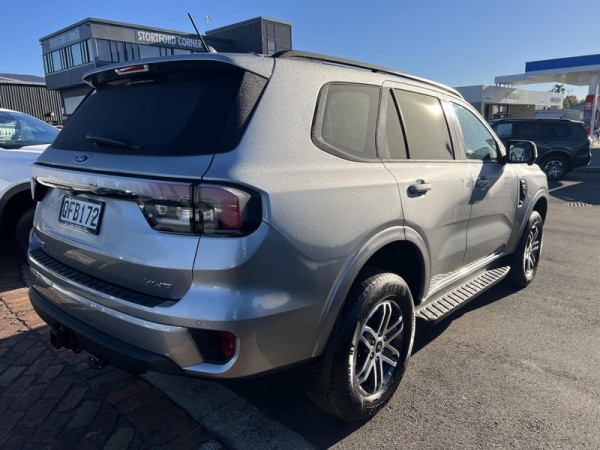 Ford Everest TREND 2.0L 4WD 7 SEATER SUV 10AT 2023